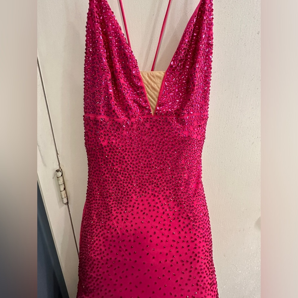 Windsor Homecoming/Formal Bedazzled Dress Pink Medium